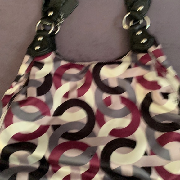 Coach Maggie interlocking C Sateen bag - Picture 2 of 4